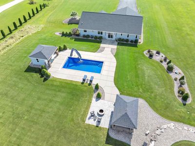 3028 S Whistling Wind Dr