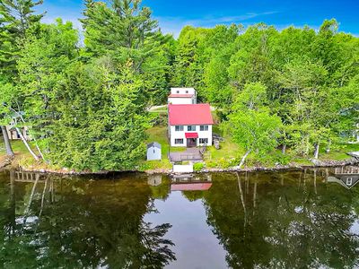 28 Waters Edge