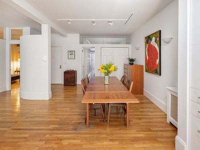 498 11th St APT 1L