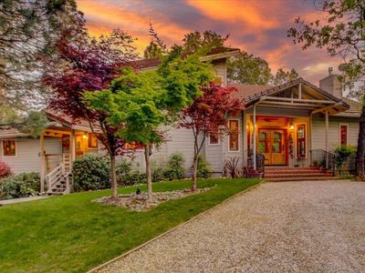 13835 Misty Meadow Ln