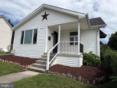 33 Linden St