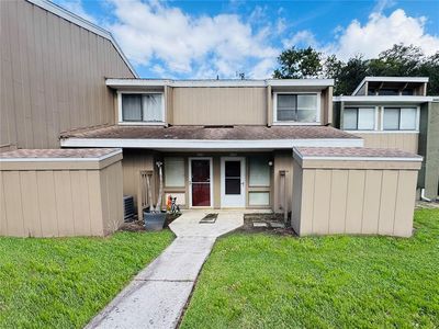 5089 EAGLESMERE DRIVE #D09