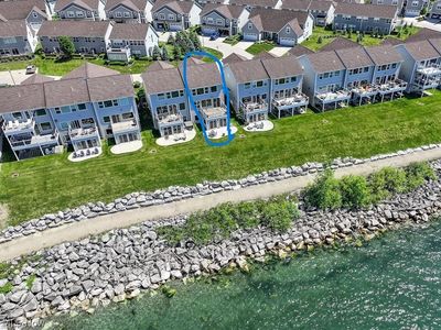 106 Larimar Dr