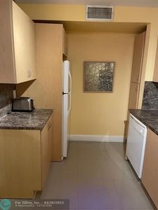 201 178th Dr UNIT 412