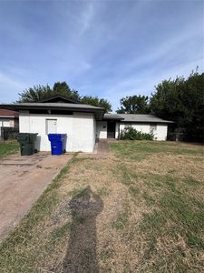 1433 Alan Ln
