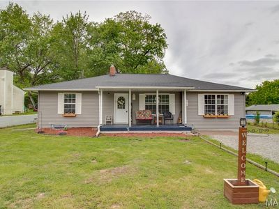 Property at 219 Sunset Dr, Bethalto, IL