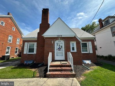 1204 Virginia Ave