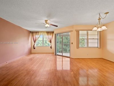 500 SW 130th Ter APT 403A