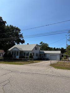 44 Dewey Street