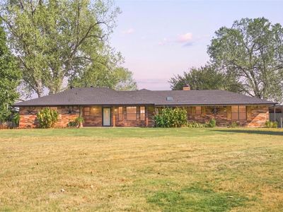 310 Cottonwood Dr