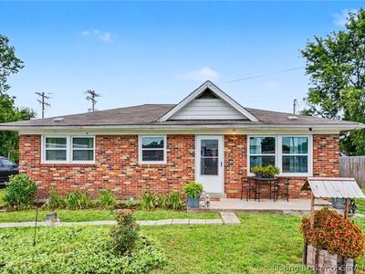 932 Whelan Lane