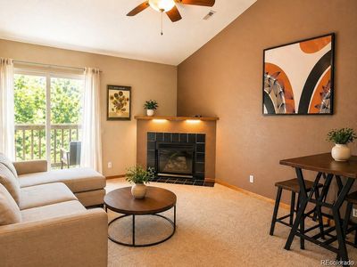 1048 Tierra Lane #201