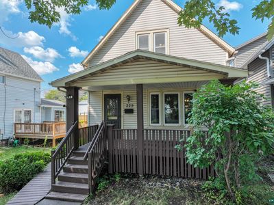 229 N 60th Ave W