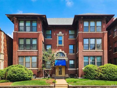 5567 Pershing Ave APT 2-W