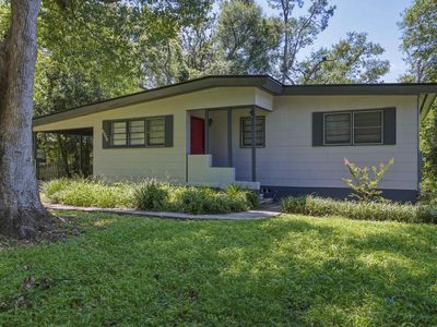 1641 Atkamire Dr