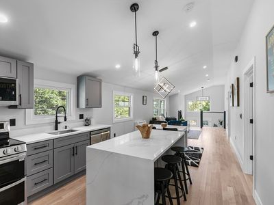 24 Stonehill Rd