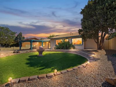 439 Wagon Train Dr SE