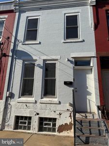 1933 Fontain St