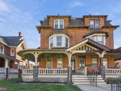 328 Columbia Ave