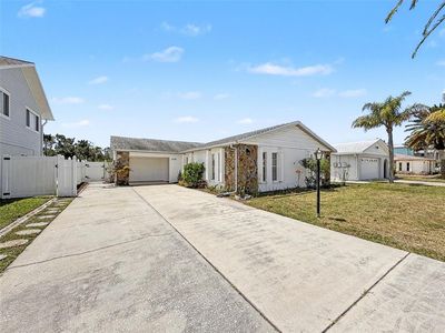 7038 Southwind Dr