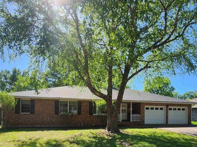 2501 W View Dr