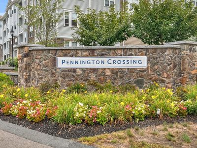 2404 Pennington Dr #2404