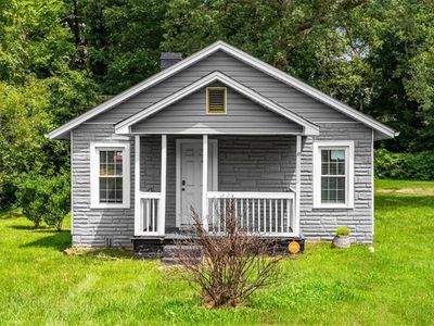 300 Druid St