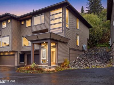 814 Quiet Creek Dr