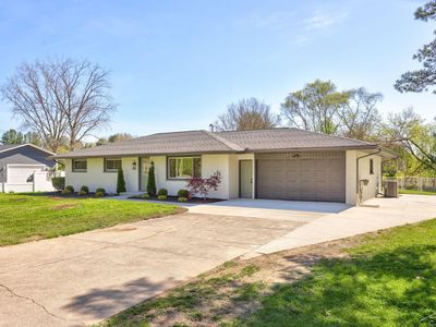 Property at 3950 N Thomas Rd, Freeland, MI