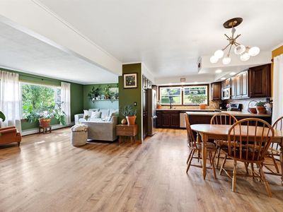 406 N 12TH AVENUE