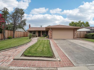 4112 Ashgrove Way