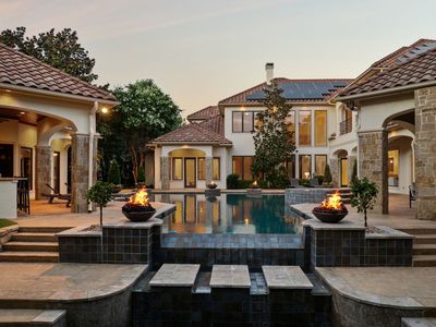855 Harbor Ct