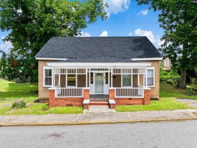214 Dutton St