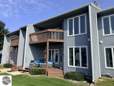 403 W Lake St Unit 54