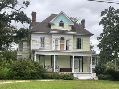 215 Gaskin Ave N