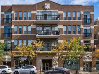 1919 S Michigan Ave Unit 302