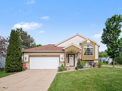 Property at 6878 Lake Bluff Dr NE, Comstock Park, MI