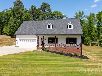 949 Jason Lyle Dr