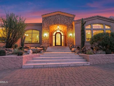 4141 E LAKESIDE Lane