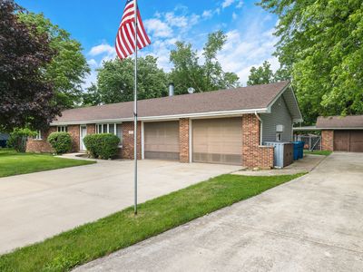 Property at 1579 Vincennes St, Crete, IL