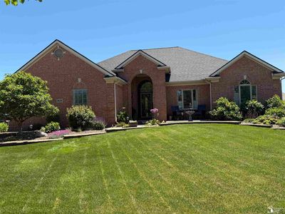 8424 Eagle Pointe Dr