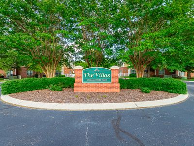 2105 Regency Ct