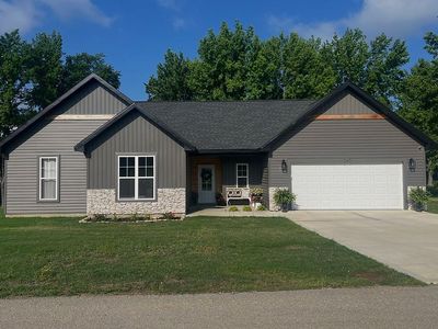 240 Berkshire Dr