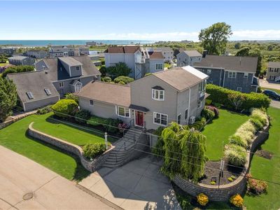 3 Larch Ave