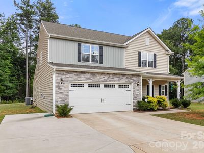 Property at 21064 Nannie Potts Ln, Cornelius, NC