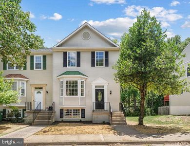 311 Crossing Rd
