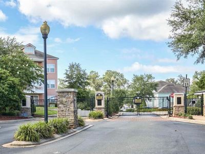 2801 Chancellorsville Dr APT 821