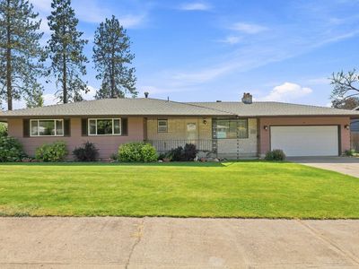 3333 W Woodside Ave