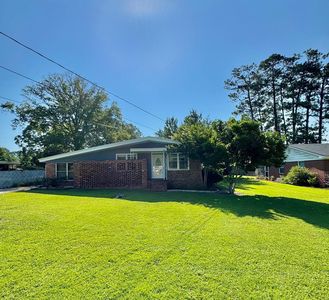 2403 Diana Ave
