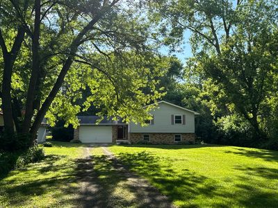 8421 Hickory Nut Grove Rd